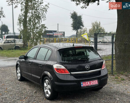 Черный Опель Астра, объемом двигателя 1.4 л и пробегом 212 тыс. км за 5200 $, фото 20 на Automoto.ua