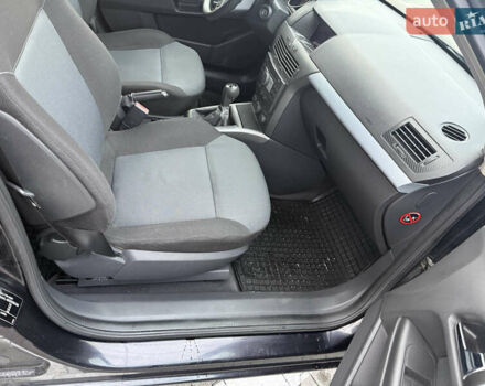 Чорний Опель Астра, об'ємом двигуна 1.6 л та пробігом 265 тис. км за 2000 $, фото 11 на Automoto.ua