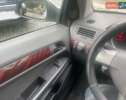 Черный Опель Астра, объемом двигателя 1.8 л и пробегом 167 тыс. км за 6350 $, фото 10 на Automoto.ua