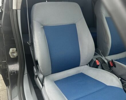 Черный Опель Астра, объемом двигателя 1.6 л и пробегом 273 тыс. км за 3250 $, фото 6 на Automoto.ua