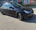 Черный Опель Астра, объемом двигателя 1.69 л и пробегом 240 тыс. км за 2800 $, фото 1 на Automoto.ua