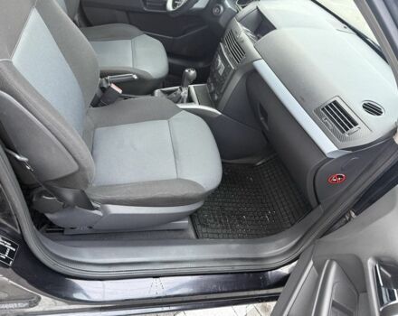 Черный Опель Астра, объемом двигателя 1.6 л и пробегом 265 тыс. км за 2000 $, фото 10 на Automoto.ua