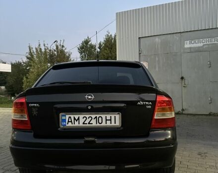 Чорний Опель Астра, об'ємом двигуна 1.6 л та пробігом 232 тис. км за 3900 $, фото 4 на Automoto.ua