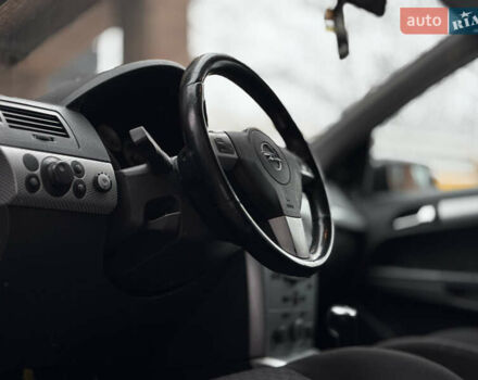 Чорний Опель Астра, об'ємом двигуна 1.6 л та пробігом 194 тис. км за 3800 $, фото 18 на Automoto.ua