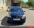 Черный Опель Астра, объемом двигателя 1.6 л и пробегом 300 тыс. км за 3350 $, фото 1 на Automoto.ua