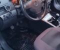 Черный Опель Астра, объемом двигателя 1.4 л и пробегом 300 тыс. км за 3350 $, фото 8 на Automoto.ua