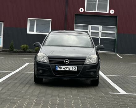 Черный Опель Астра, объемом двигателя 1.6 л и пробегом 273 тыс. км за 3250 $, фото 3 на Automoto.ua