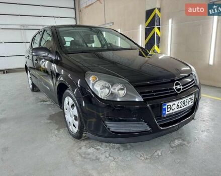 Черный Опель Астра, объемом двигателя 1.8 л и пробегом 210 тыс. км за 4800 $, фото 7 на Automoto.ua