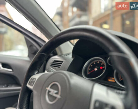 Чорний Опель Астра, об'ємом двигуна 1.6 л та пробігом 194 тис. км за 3800 $, фото 21 на Automoto.ua