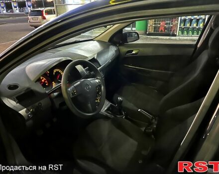 Черный Опель Астра, объемом двигателя 1.6 л и пробегом 214 тыс. км за 3500 $, фото 5 на Automoto.ua