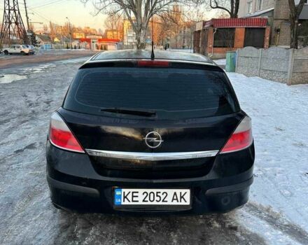 Черный Опель Астра, объемом двигателя 1.6 л и пробегом 320 тыс. км за 3100 $, фото 2 на Automoto.ua