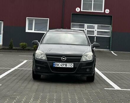 Черный Опель Астра, объемом двигателя 1.6 л и пробегом 273 тыс. км за 3250 $, фото 3 на Automoto.ua