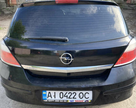 Черный Опель Астра, объемом двигателя 1.6 л и пробегом 316 тыс. км за 3999 $, фото 5 на Automoto.ua