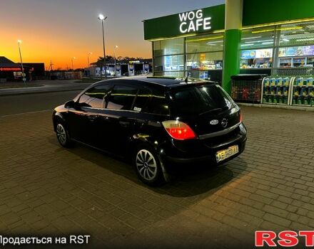 Черный Опель Астра, объемом двигателя 1.6 л и пробегом 214 тыс. км за 3500 $, фото 2 на Automoto.ua