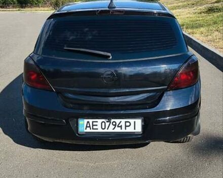 Черный Опель Астра, объемом двигателя 1.6 л и пробегом 224 тыс. км за 6100 $, фото 5 на Automoto.ua
