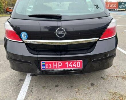 Черный Опель Астра, объемом двигателя 1.8 л и пробегом 184 тыс. км за 4800 $, фото 6 на Automoto.ua