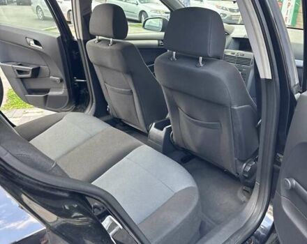 Чорний Опель Астра, об'ємом двигуна 1.6 л та пробігом 214 тис. км за 4550 $, фото 15 на Automoto.ua