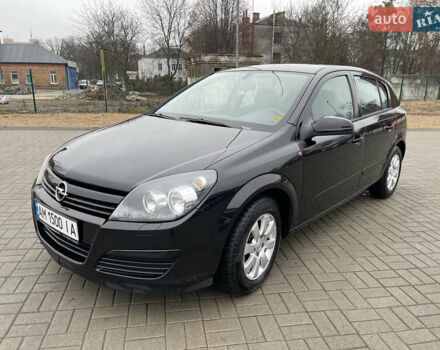 Черный Опель Астра, объемом двигателя 1.8 л и пробегом 227 тыс. км за 4900 $, фото 1 на Automoto.ua