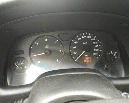 Черный Опель Астра, объемом двигателя 1.7 л и пробегом 298 тыс. км за 3700 $, фото 6 на Automoto.ua