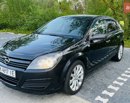 Черный Опель Астра, объемом двигателя 1.8 л и пробегом 375 тыс. км за 5100 $, фото 2 на Automoto.ua