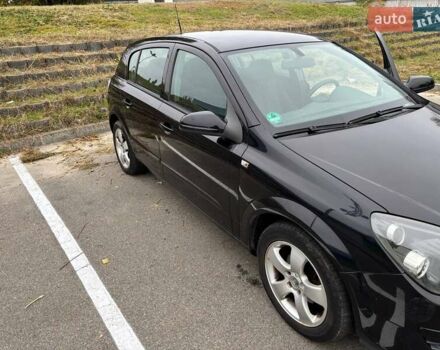 Черный Опель Астра, объемом двигателя 1.8 л и пробегом 184 тыс. км за 4800 $, фото 3 на Automoto.ua