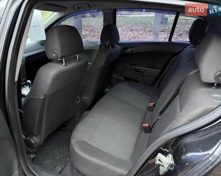 Чорний Опель Астра, об'ємом двигуна 1.6 л та пробігом 350 тис. км за 3940 $, фото 13 на Automoto.ua