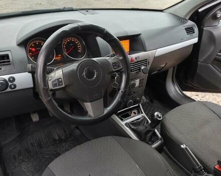 Опель Астра 2005 в Киеве на Automoto.ua Черный Опель Астра, объемом двигателя 1.6 л и пробегом 225 тыс. км за 3600 $, фото 15 на Automoto.ua