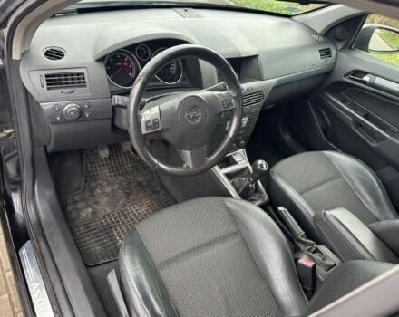 Чорний Опель Астра, об'ємом двигуна 1.7 л та пробігом 265 тис. км за 1450 $, фото 7 на Automoto.ua