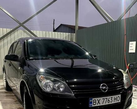 Черный Опель Астра, объемом двигателя 1.6 л и пробегом 258 тыс. км за 4300 $, фото 6 на Automoto.ua