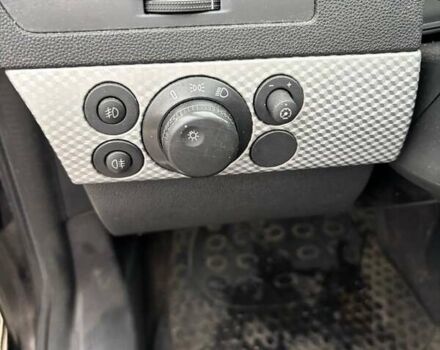 Чорний Опель Астра, об'ємом двигуна 1.8 л та пробігом 184 тис. км за 4500 $, фото 17 на Automoto.ua