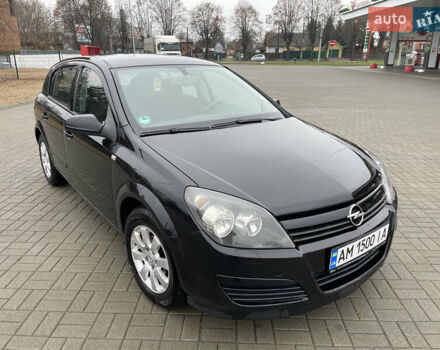 Черный Опель Астра, объемом двигателя 1.8 л и пробегом 227 тыс. км за 4900 $, фото 4 на Automoto.ua