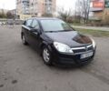 Черный Опель Астра, объемом двигателя 1.6 л и пробегом 270 тыс. км за 3900 $, фото 1 на Automoto.ua