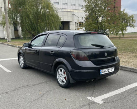 Черный Опель Астра, объемом двигателя 1.6 л и пробегом 225 тыс. км за 3200 $, фото 3 на Automoto.ua