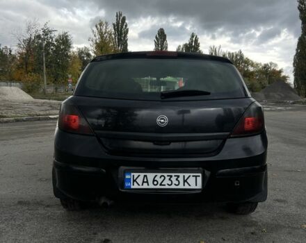 Черный Опель Астра, объемом двигателя 1.6 л и пробегом 245 тыс. км за 3499 $, фото 4 на Automoto.ua