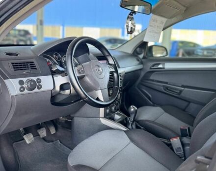 Чорний Опель Астра, об'ємом двигуна 0 л та пробігом 222 тис. км за 5500 $, фото 6 на Automoto.ua