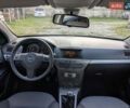 Черный Опель Астра, объемом двигателя 1.36 л и пробегом 160 тыс. км за 3999 $, фото 15 на Automoto.ua