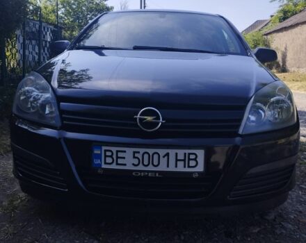 Черный Опель Астра, объемом двигателя 1.6 л и пробегом 265 тыс. км за 3999 $, фото 1 на Automoto.ua