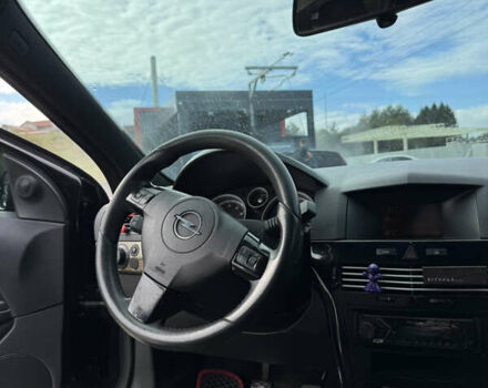 Чорний Опель Астра, об'ємом двигуна 2 л та пробігом 277 тис. км за 5999 $, фото 8 на Automoto.ua