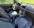 Черный Опель Астра, объемом двигателя 1.6 л и пробегом 265 тыс. км за 4500 $, фото 9 на Automoto.ua