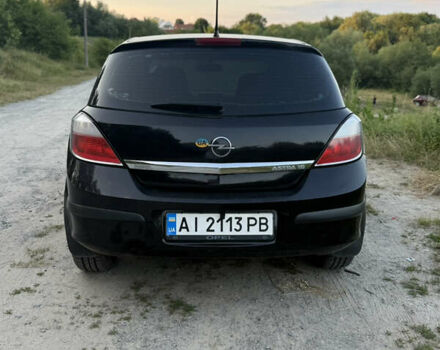 Черный Опель Астра, объемом двигателя 1.6 л и пробегом 207 тыс. км за 4200 $, фото 3 на Automoto.ua