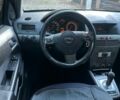 Чорний Опель Астра, об'ємом двигуна 1.6 л та пробігом 224 тис. км за 3900 $, фото 6 на Automoto.ua