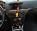Черный Опель Астра, объемом двигателя 1.7 л и пробегом 167 тыс. км за 5600 $, фото 16 на Automoto.ua