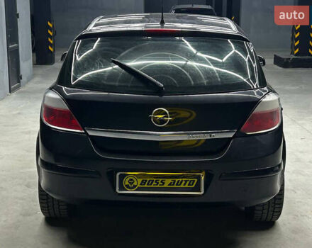 Черный Опель Астра, объемом двигателя 1.6 л и пробегом 213 тыс. км за 4300 $, фото 4 на Automoto.ua