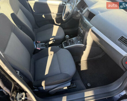 Чорний Опель Астра, об'ємом двигуна 1.6 л та пробігом 216 тис. км за 4600 $, фото 18 на Automoto.ua