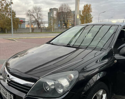 Черный Опель Астра, объемом двигателя 1.8 л и пробегом 165 тыс. км за 5500 $, фото 10 на Automoto.ua