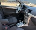 Черный Опель Астра, объемом двигателя 1.6 л и пробегом 220 тыс. км за 5200 $, фото 16 на Automoto.ua