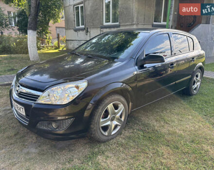 Черный Опель Астра, объемом двигателя 1.6 л и пробегом 216 тыс. км за 4700 $, фото 6 на Automoto.ua