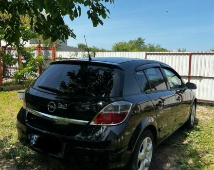 Черный Опель Астра, объемом двигателя 1.8 л и пробегом 155 тыс. км за 5900 $, фото 3 на Automoto.ua