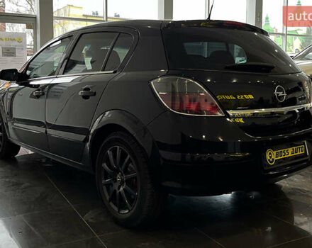 Черный Опель Астра, объемом двигателя 1.8 л и пробегом 224 тыс. км за 6999 $, фото 4 на Automoto.ua