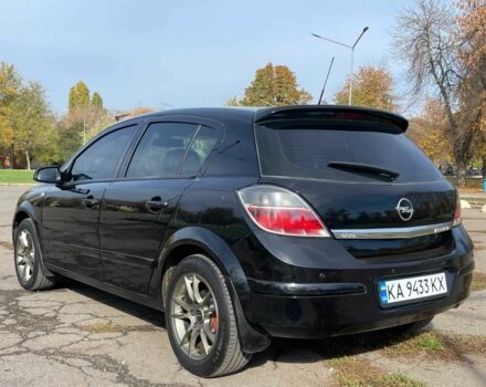 Опель Астра 2007 в Кривом Роге на Automoto.ua Черный Опель Астра, объемом двигателя 1.8 л и пробегом 220 тыс. км за 6000 $, фото 2 на Automoto.ua
